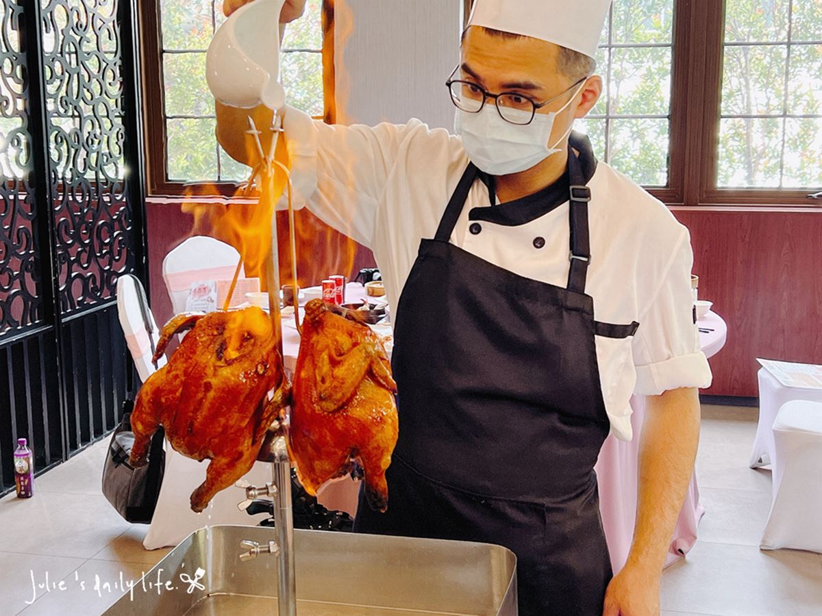 港點控必收！全台最強６港點吃到飽：百道菜任選、火焰烤雞秀、對身分證優惠