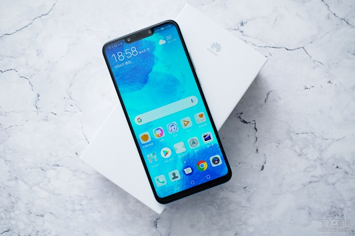 HUAWEI nova 3 自拍機開箱，少了徠卡拍照依舊強大