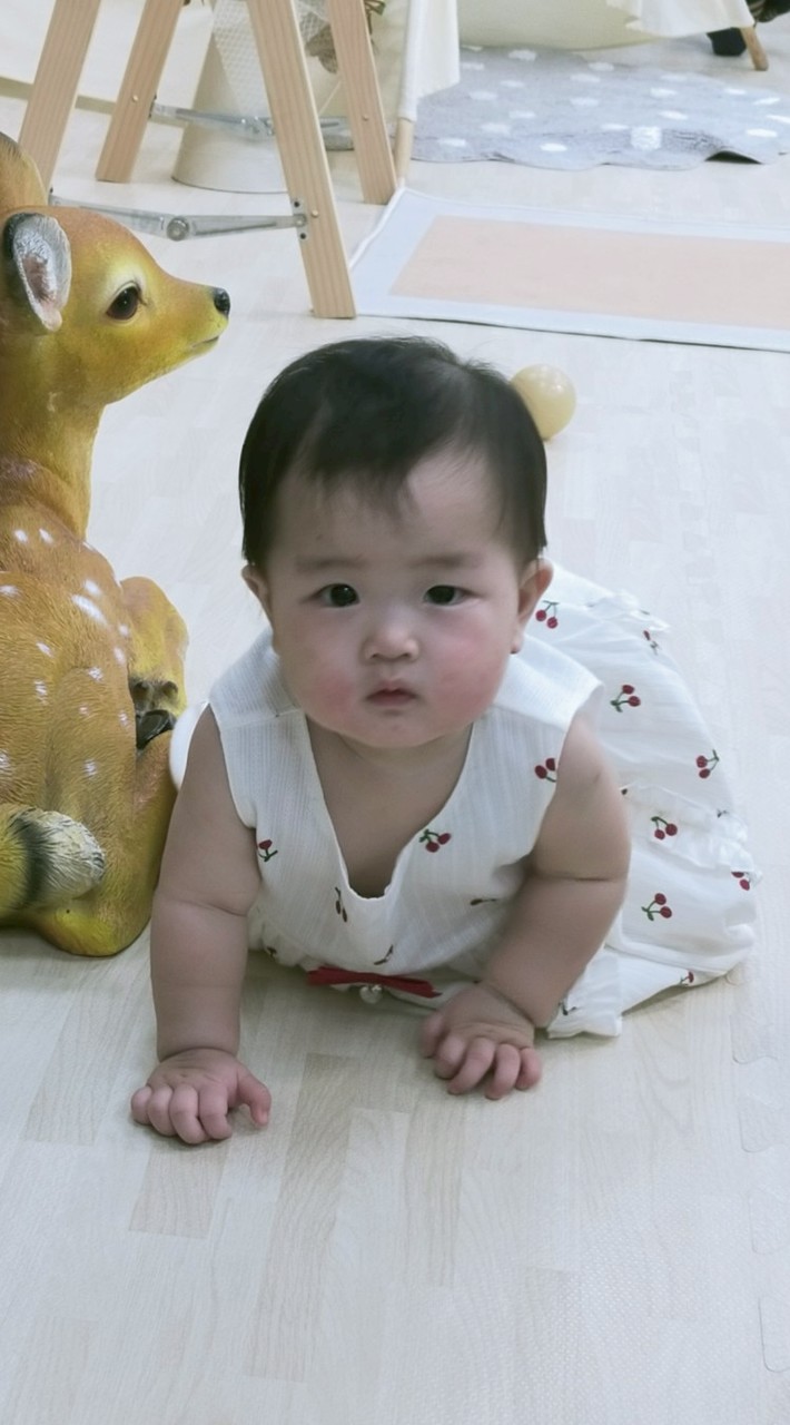 小ee