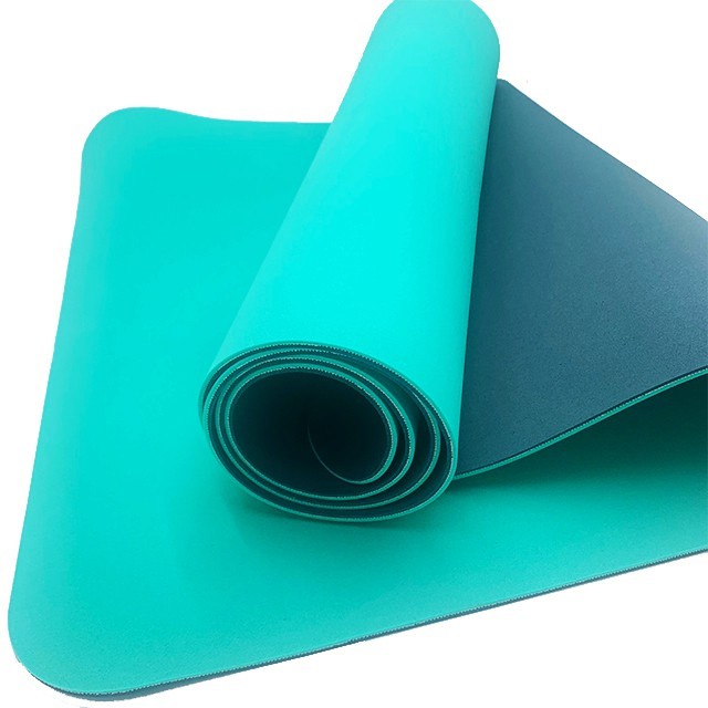 防汗及水快速乾易擦拭 柔軟回彈舒適緩衝運動壓力 高彈性不易變形 滿足各種休閒及運動 瑜珈健身地毯戶外地墊 材質聚氯乙烯 顏色隨機不挑色 (但可留言希望顏色或使用聊聊我們可協助您選色) 規格厚度分為(3