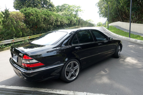 氣壓避震器改傳統？解決機械避震器的搖晃-POWERLOOP超能利，同時擁有氣壓和油壓避震器的優點，讓愛車平穩、煞車更靈敏的環保省油神器