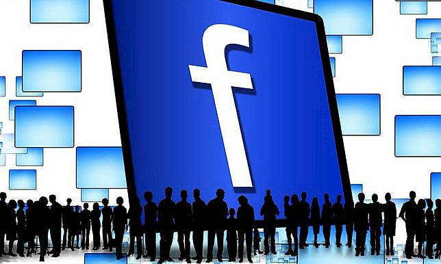 Di Sepeda Edukasi Komunitas Indonesia