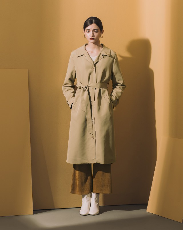 紮實細織棉料/微澎袖設計製造帥氣感/前圓領後V領可兩穿