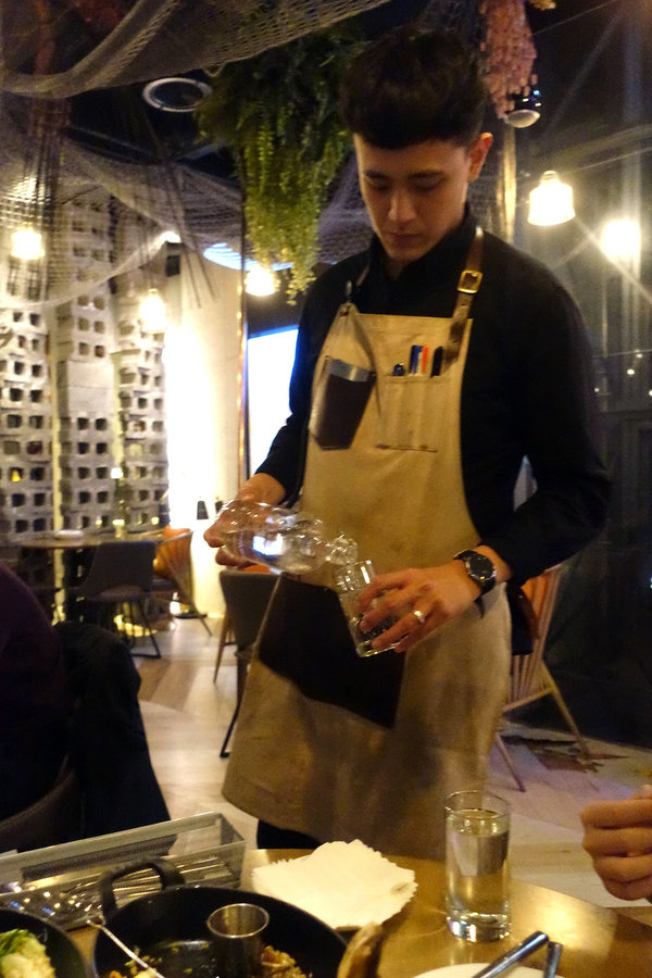 內湖浪漫餐廳-Lazy Point餐酒館，有午餐、下午茶、晚餐的內湖餐酒館，露天酒吧內湖調酒，文湖線約會餐廳，活動包場、會議空間租借的內湖咖啡廳