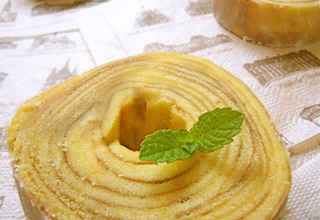 本格から巻かないものまで 手作り バウムクーヘン を味わおう