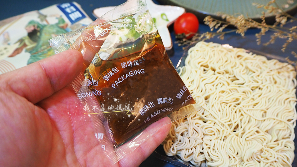 媽祖興,神氣麵,帝君關給力麻油拌麵,哪吒李噴射麻辣拌麵,媽祖林天厚麻醬拌麵,碗開三麵,媽祖林,天厚麻醬拌麵,乾拌麵推薦,詹麵,詹醬