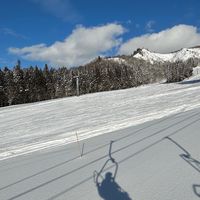 開心滑雪互助所