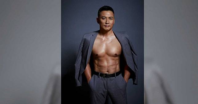 被笑「飛龍變肥龍」　江宏恩甩肉雪恥...養眼裸肌大公開