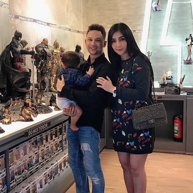 Beredar Curhatan Istri Soal Isu Perselingkuhan Lucky Perdana Jangan Mudah Menilai Buruk Seseorang Tribun Style Line Today