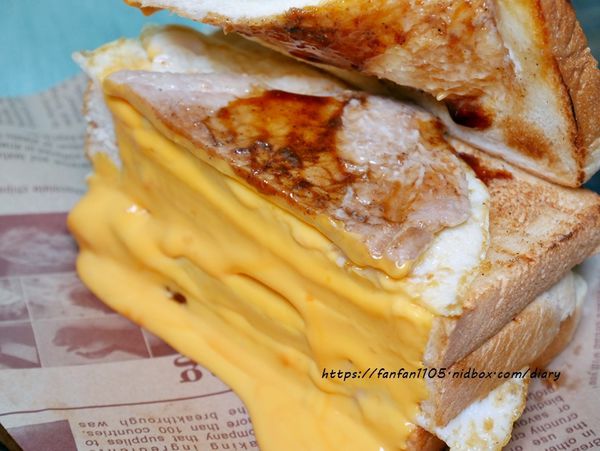 【三峽早午餐】富士商號Fuji（元祖店) #起司瀑布 #公雞牌辣椒醬 #三峽排隊早午餐 #三峽早餐 #三峽美食 (15).JPG
