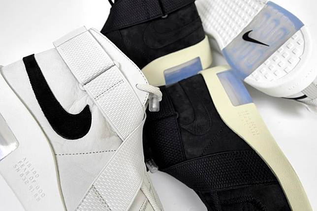 nike air fear of god raid