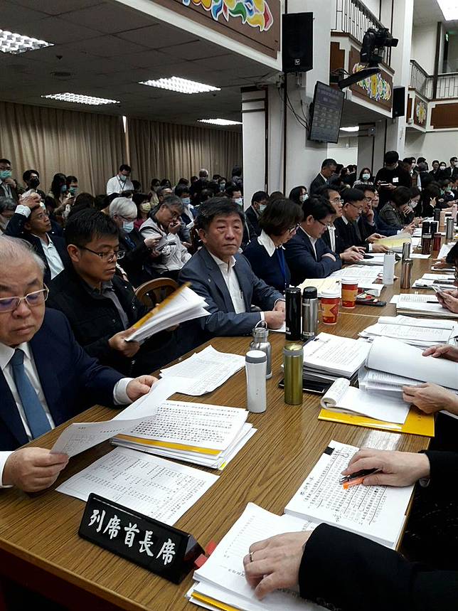 預測疫情　陳時中：社區感染無可避免