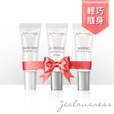 水感配方再升級潤澤保水拒絕乾肌早安好氣色~與肌膚零距離貼合塑造自然裸妝，維持肌膚水嫩觸感.成份：法國橙花精萃、南美藜麥精萃、庫拉索蘆薈、稀珍蜂蜜精粹、夏威夷火山豆油、維他命b5使用方式：於基礎保養後最