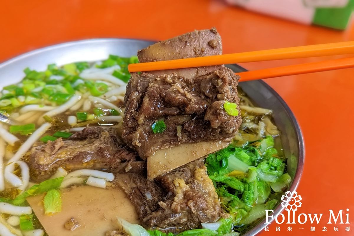 CP值完勝北部！4.5星「大碗公牛肉麵」爽啃大塊牛排骨，熱賣20年在地人都大推