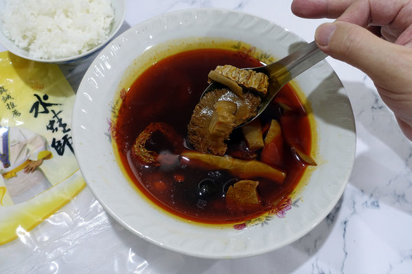 宅配冷凍料理包推薦-奇真會館宅配美食料理，國家金牌御廚水蛙師手工美食，無添加防腐劑調理包，在家就能輕鬆享用餐廳等級的美味料理