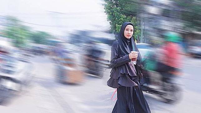 Soal Benci Dan Cinta Laudya Cynthia Bella Kutip Ayat Suci Fimela Line Today