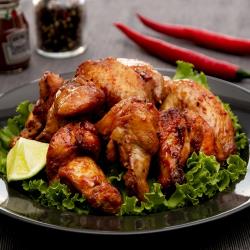 ◎多種食用時機，聚會好方便|◎朋友聚會、慶功宴、旅遊、露營、電影、約會、球賽、追劇、唱歌、手遊、教學、解饞|◎不論團體聚餐、最佳下酒菜，唰嘴的口味，必讓大家吮指回味樂無窮。品牌:無類型:雞肉種類:雞翅