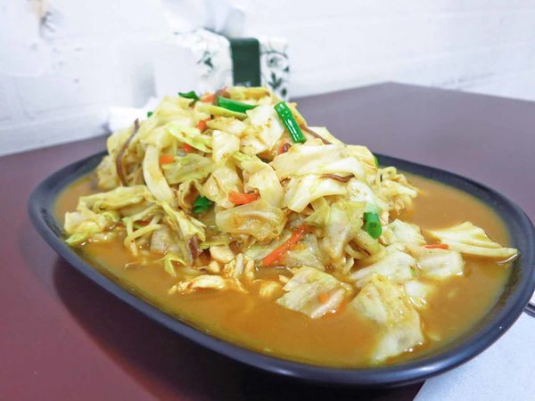 【永和美食】嘉家廚房-超大份量料多到爆炸的炒麵 【永和美食】嘉家廚房-超大份量料多到爆炸的炒麵