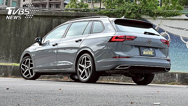 黃金試車組 最完美世代golf旅行車美型科技與機能一次滿足 Tvbs Line Today