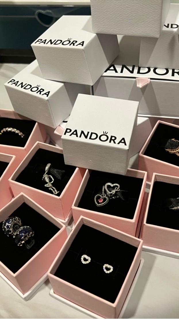 รับหิ้ว Pandora by Chaomchomc ✨のオープンチャット