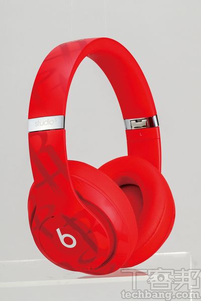 一萬元等級無線降噪耳罩式耳機選擇：6大「寂靜」關鍵、5款「好聲」產品