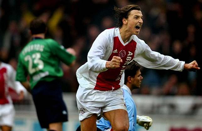 Koeman: Ibrahimovic Muda Sulit Diatur dan Sering Bawa Mobil Sport