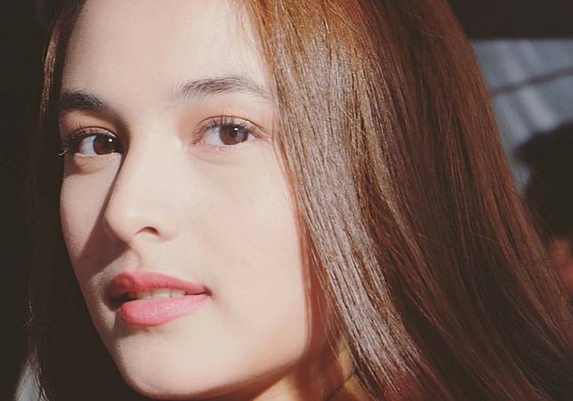 9 Potret Cantik Chelsea  Islan  yang Bikin Daffa Wardhana 