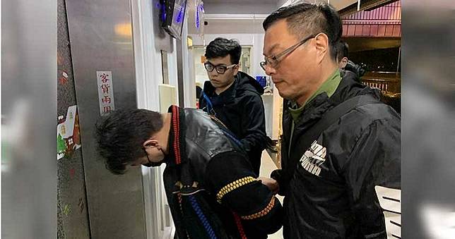 想拉滷肉飯千金上車告白？　大叔擄人未遂被逮
