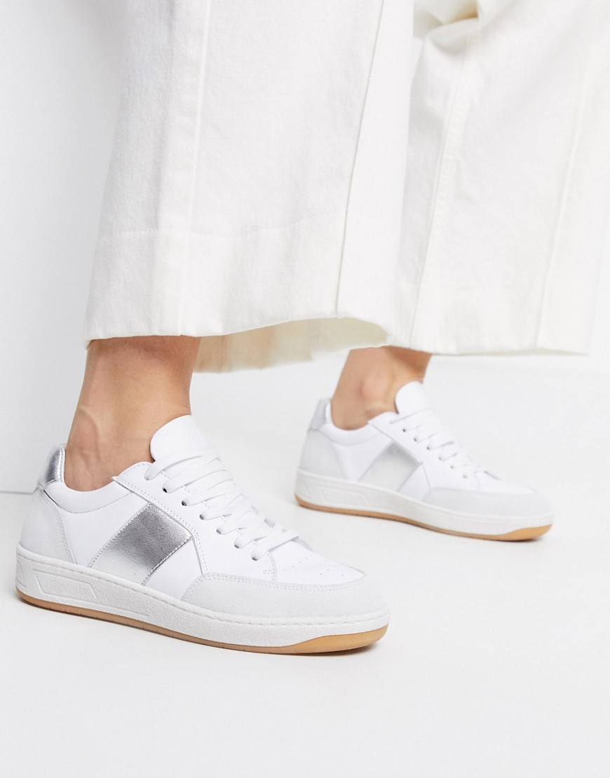 Trainers by Whistles So fresh and so clean Panelled design Lace-up fastening Padded tongue and cuff