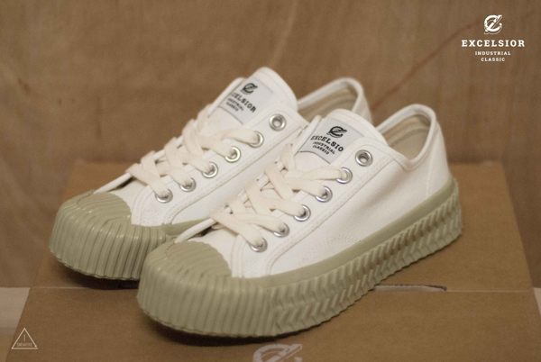 ISNEAKERS EXCELSIOR 餅乾鞋 抹茶綠 鼠尾草 白厚底帆布鞋 CF_M6018CV_WS 女鞋 韓國限定