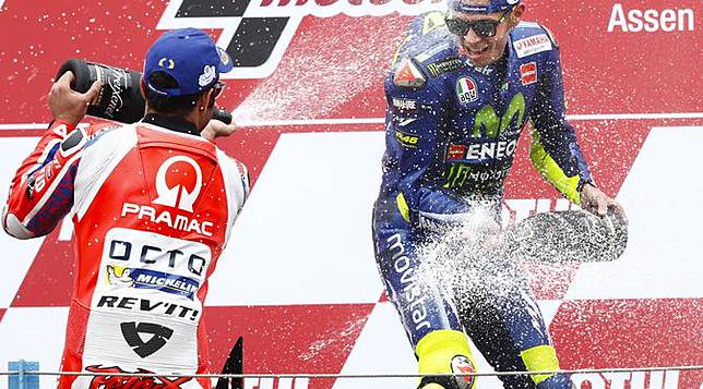 Rossi Pensiun dari MotoGP Akhir Musim Ini?