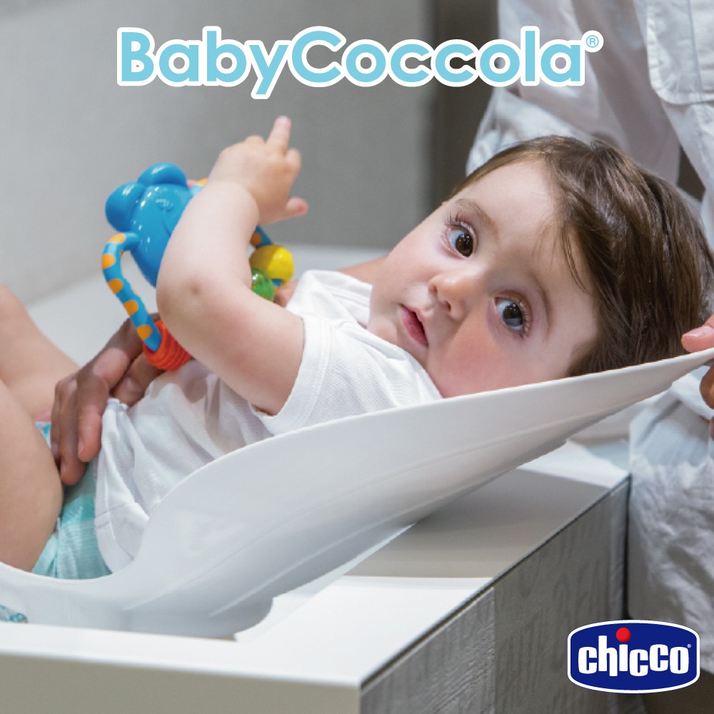 ● 新手爸媽必備 洗屁屁神器● 父母不用再清洗寶寶到手軟腳軟腰● 100%義大利開發與生產● 預防浴廁時的意外與危險● 網友一致推薦，熱銷好評▶洗手台就可以洗屁屁是一個可以在洗臉盆裡幫你支撐寶寶重量讓