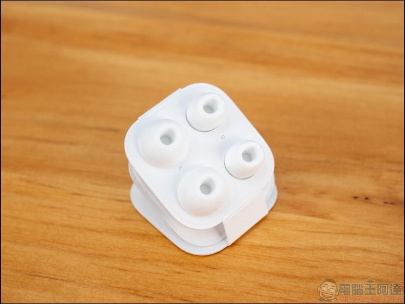 Apple AirPods Pro 開箱 - 03