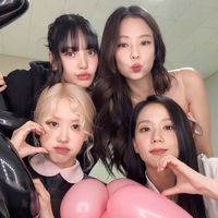🎀追星/聊天👉🏻👈🏻🤓