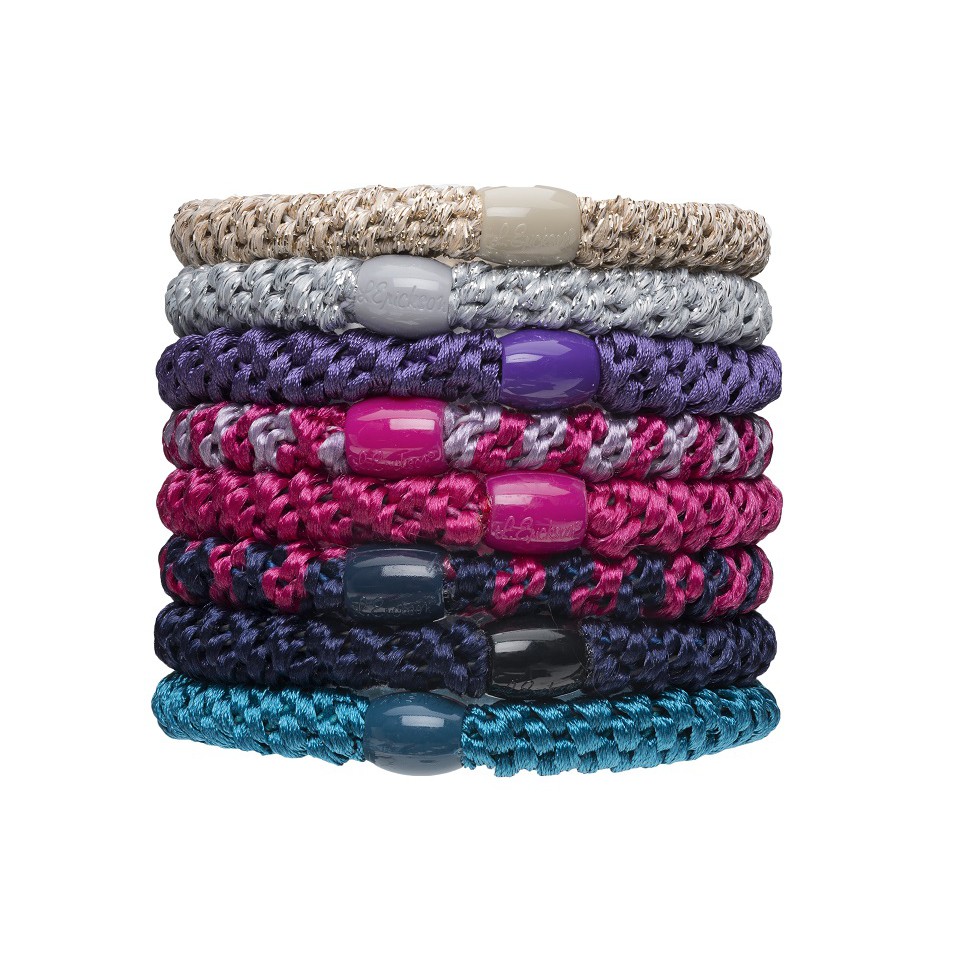 L. Erickson彈力髮圈是每個女生必備的配件！厚實彈性佳且不易斷裂，簡單多彩的設計，隨時隨地都能輕鬆使用。記得在你的化妝桌、辦公室、包包、車上都放幾個L. Erickson彈力髮圈以備不時之需！