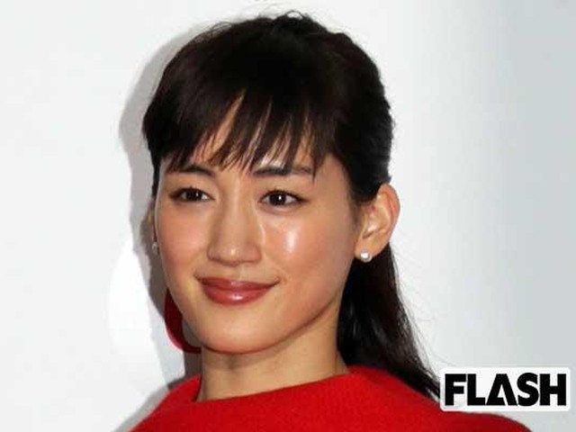 武田鉄矢 綾瀬はるかの天然ぶり明かす 闇の中を童謡歌って Smartflash