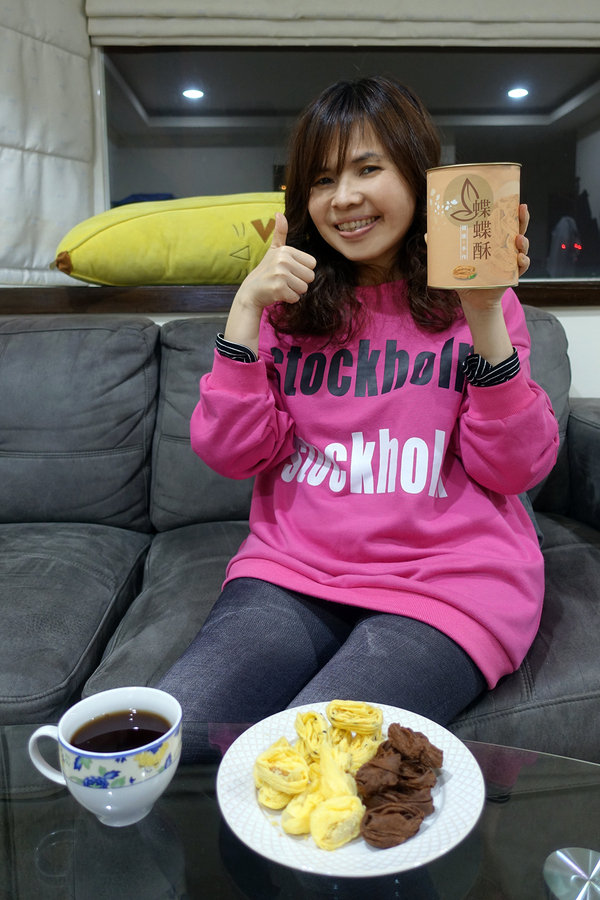 千層蛋捲推薦-38熊蝶蝶酥,團購美食台北伴手禮,包裝可客製化的手工蛋捲,適合當婚禮小物、彌月禮、公司團體贈品的好吃宅配美食