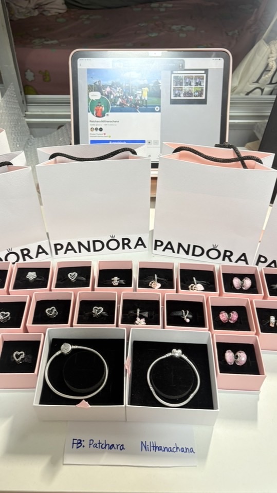 Pandora with Petch