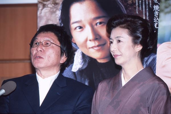 高橋恵子2 5億円豪邸売却へ 50周年の陰にあった人生の転機