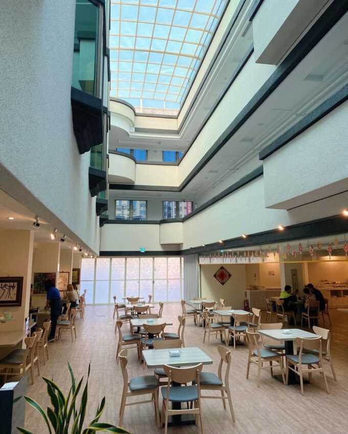 梧棲漁港 梧棲漁港一日遊｜全台最大觀光魚市，梧棲漁港美食、附近景點住宿、交通看這篇 20 2023