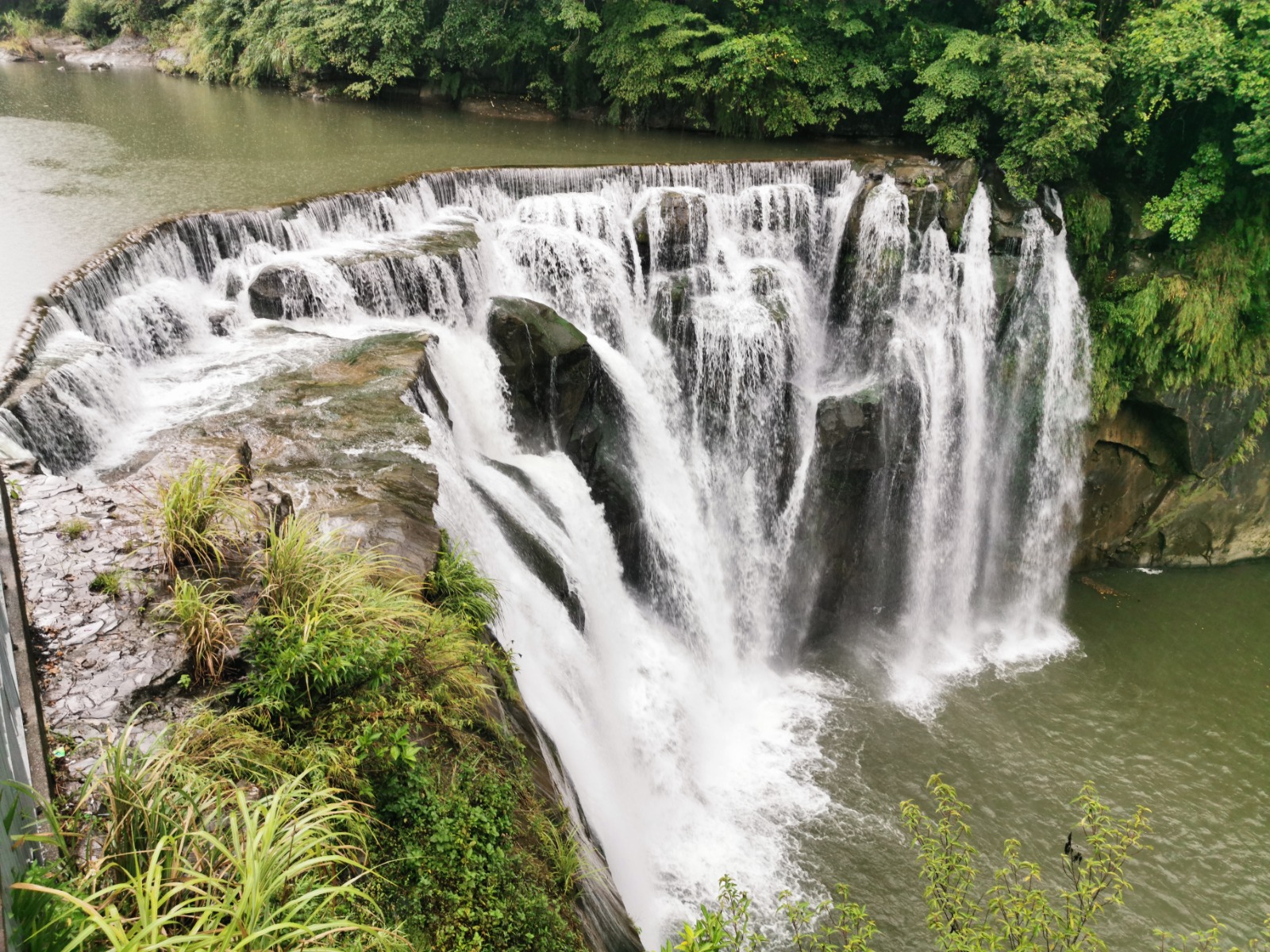 圖片來源/十分瀑布公園-LINE熱點用戶