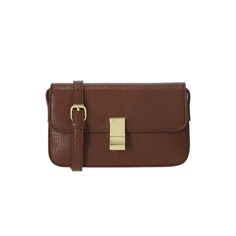 bg1405 鱷魚紋斜跨包