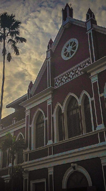 โรงเรียน{บอท}
