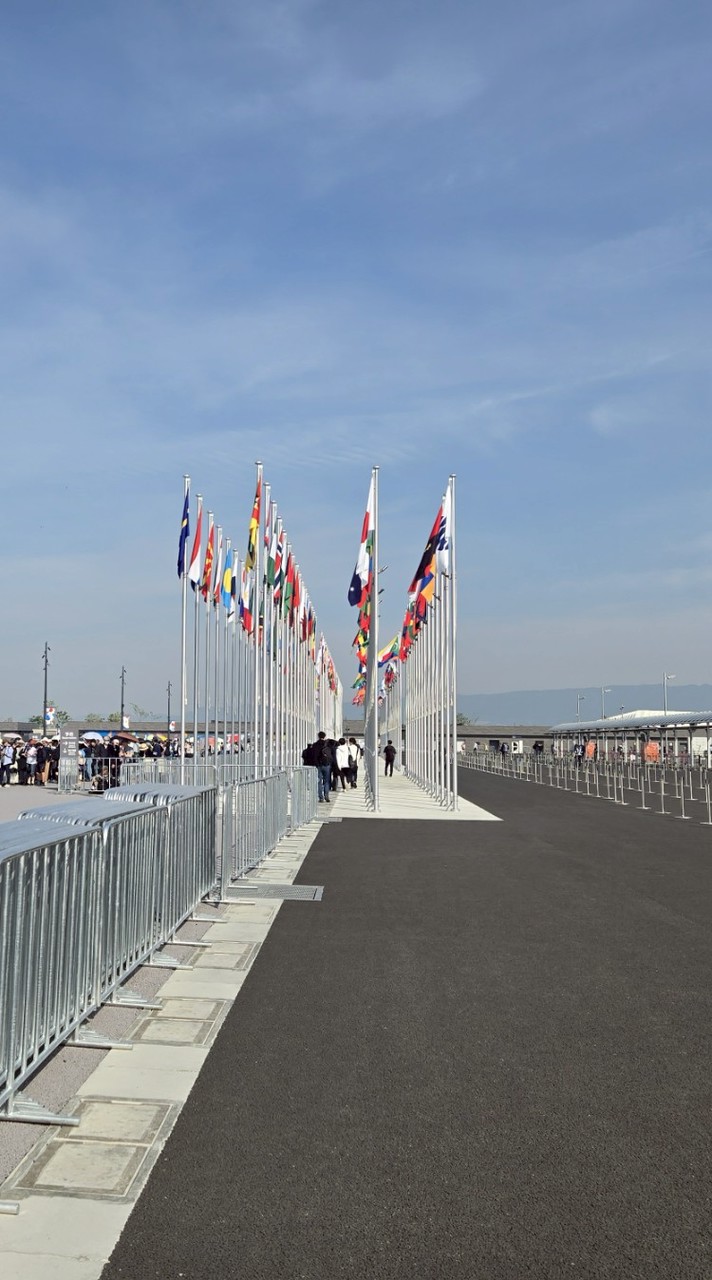 関西万博レストラン一緒に行こう