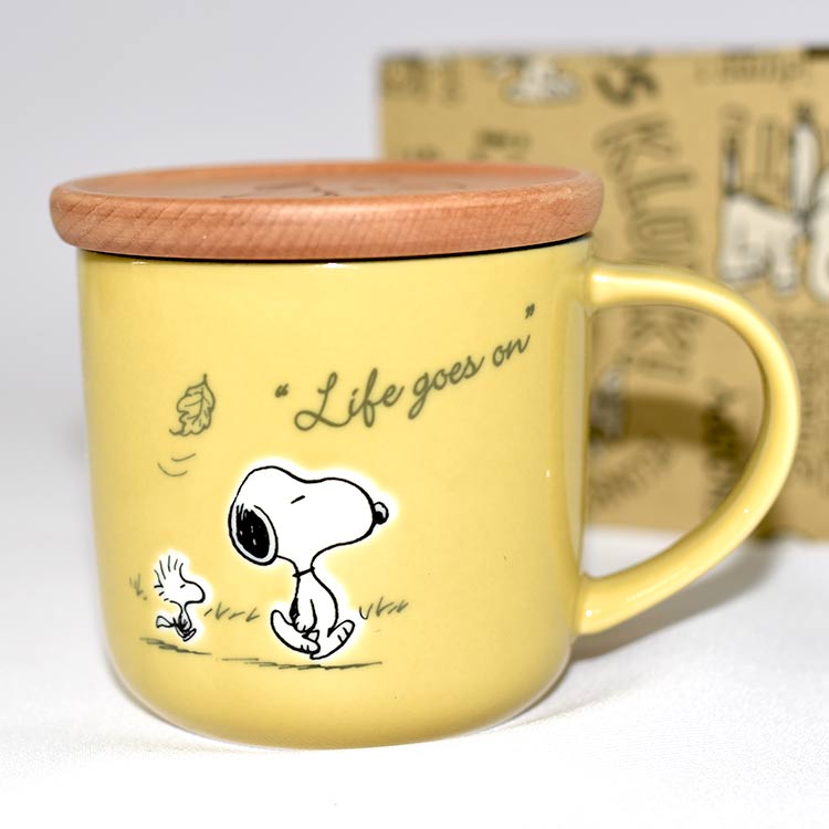 SNOOPY 史努比 含木杯蓋杯墊 陶瓷馬克杯 美濃燒 正版 日本製。廚房,生活雜貨與文具用品人氣店家野馬日式雜貨的首頁有最棒的商品。快到日本NO.1的Rakuten樂天市場的安全環境中盡情網路購物，