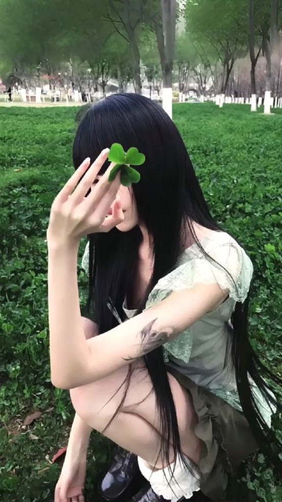 儚くなりたい子、儚い画像欲しい子おいでーー！！