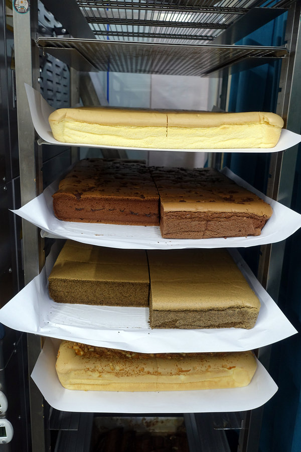 戚風蛋糕台北平價- BAKEsmith大吉先生職人烘焙，大吉先生彌月試吃，手工戚風蛋糕網購，紅茶戚風蛋糕台北、超濃巧克力戚風蛋糕