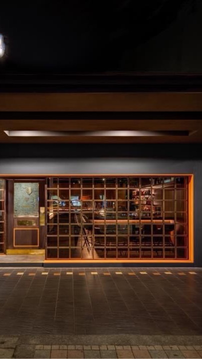 查理吧 Charlie’s Sports Bar