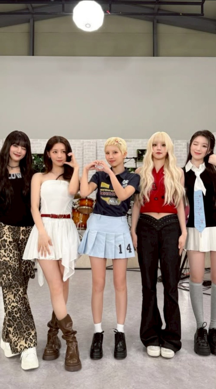 i-dle 小幸運拆卡群