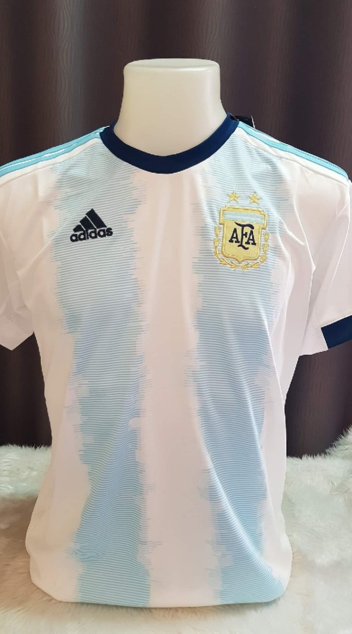 เสื้อกีฬาฟุตบอลเกรดเอราคาถูก